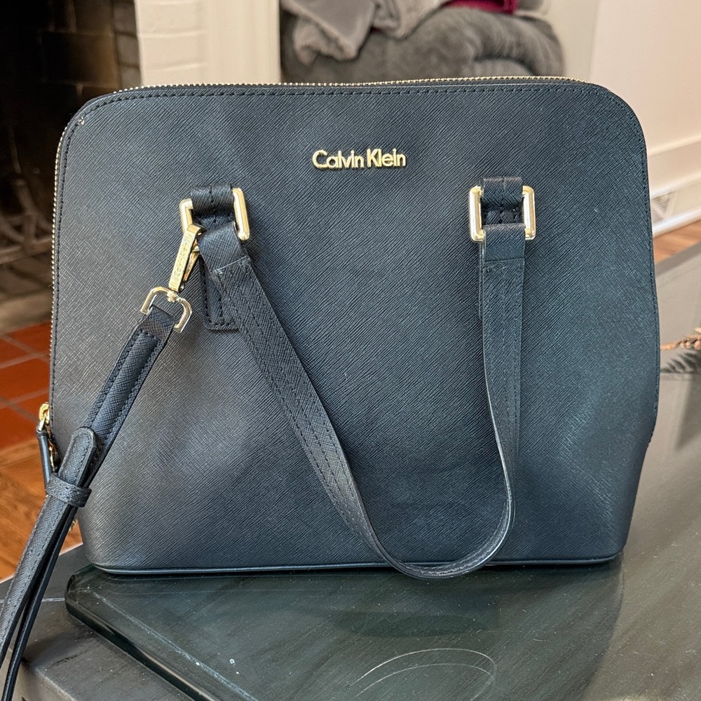 Calvin Klein Black Handbag with Removable Crossbody Bag Strap